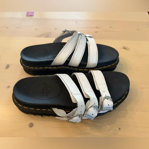 Dr. Martens Women's White and Black Platform Sandals size 9 - Picture 5 of 8